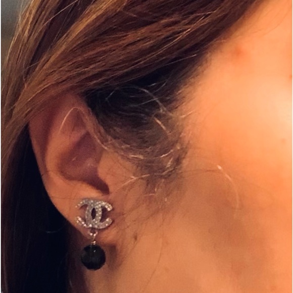 Authentic Chanel earrings - Picture 6 of 6